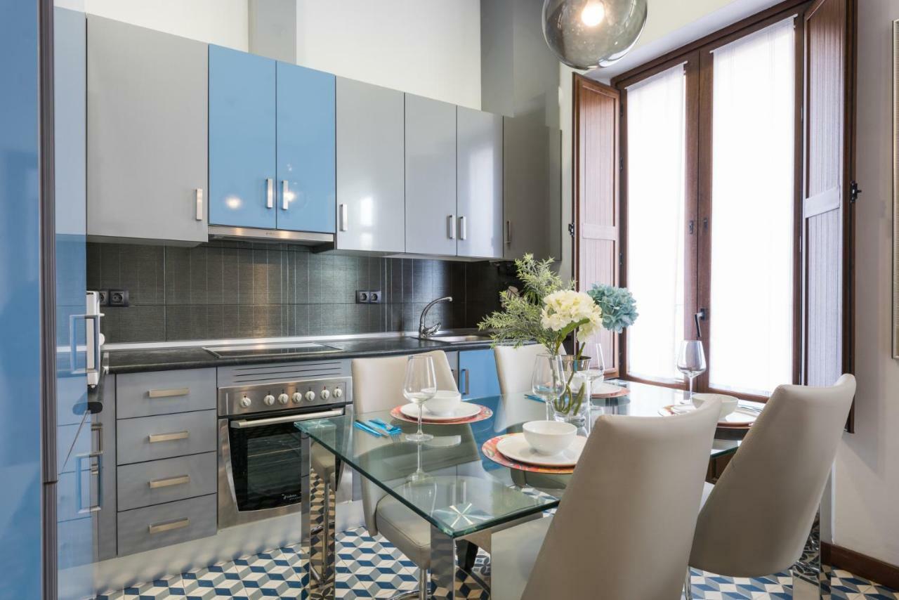 Apartamento El Carmen Málaga Esterno foto