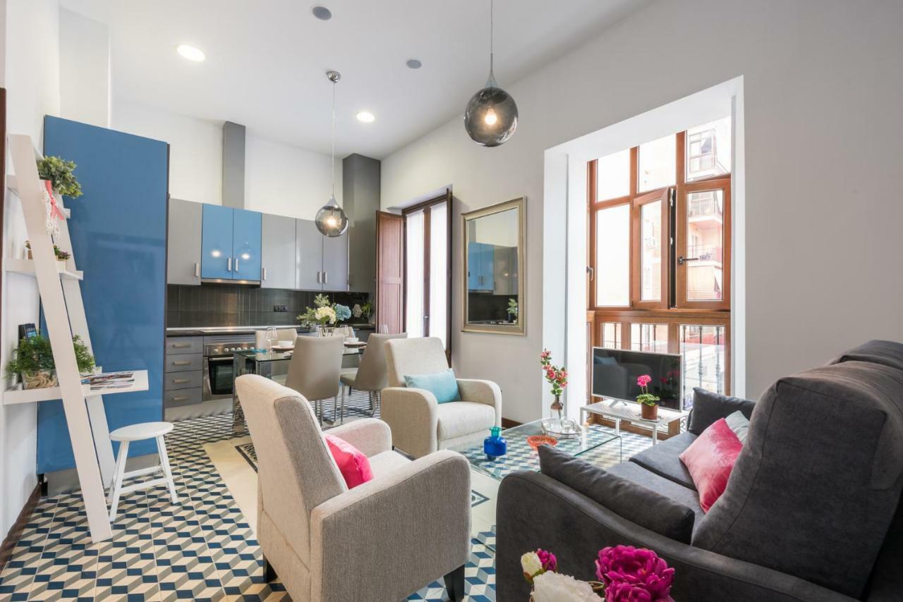 Apartamento El Carmen Málaga Esterno foto